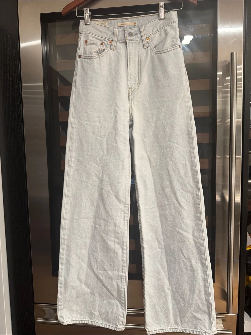 Levi’s Premium Ribcage Wide Leg Jeans Light Wash Size 24 - Picture 2 of 6